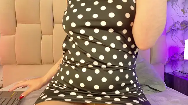 Pameelaanderson_ Chat XXX live
