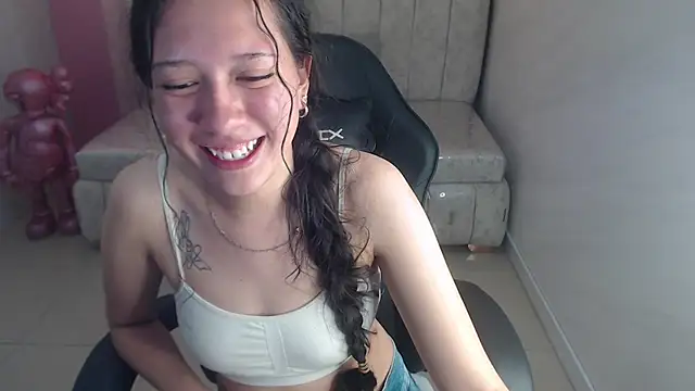 Chat +18 de Alexaa_s ao vivo