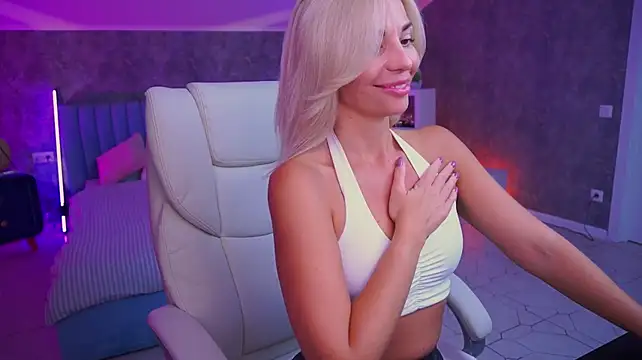 Czat XXX na żywo – BellaRayyy