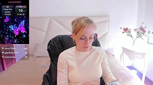 צ'אט XXX בשידור חי של SammySanders