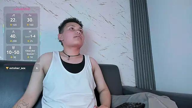 BullSmoke19 Live XXX-Chat