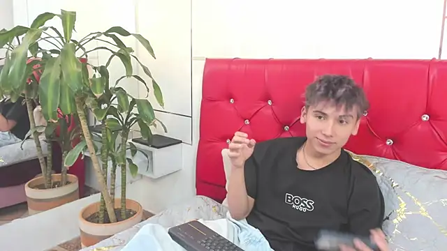Živý XXX chat Damon_wolfe