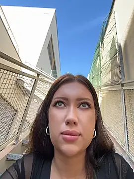 Pertunjukan Kamera Web Musae