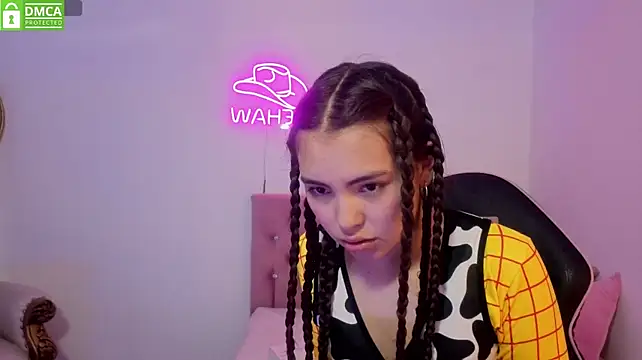 ISABELA_TAY Adlı Modelin Canlı XXX Sohbeti
