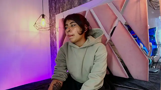 _Angel_dustt Adlı Modelin Canlı XXX Sohbeti