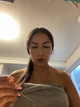 Julieth_ec_ Live XXX-Chat