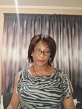XXX chat uživo modela Hotgrannyx