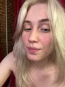 LovelyMiu Chat XXX in diretta