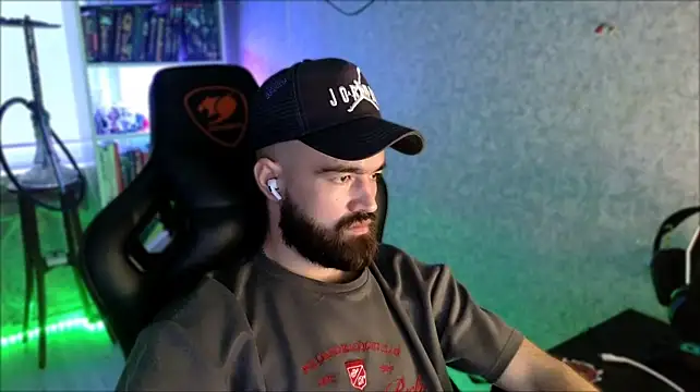 _Serious_Man – Naživo XXX chat