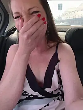 Chat +18 de Karlacasada ao vivo