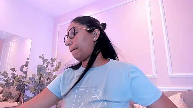 maia_lion Chat XXX in diretta