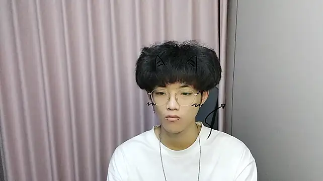 wssoo11 Chat XXX live