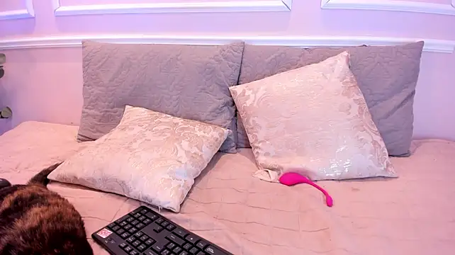 maia_lion Chat XXX in diretta