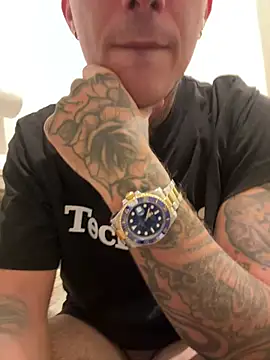 Sembang XXX Secara Langsung tatuato23