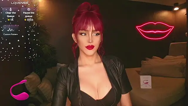 GoddessaXX Adlı Modelin Canlı XXX Sohbeti