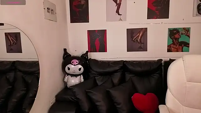 Chatroom XXX en direct de mia_bloom2