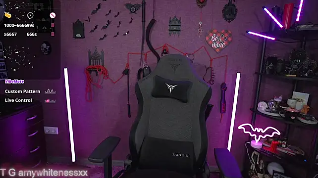 amywhitenessxx's Webcam Show