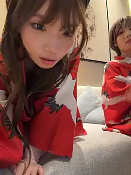 Yiyi-707 网络视讯表演