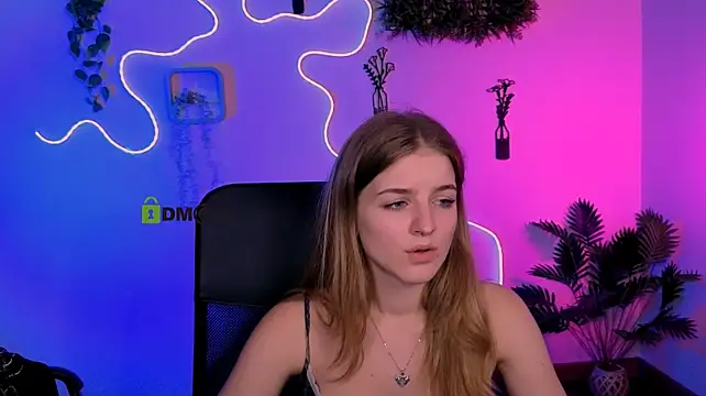 lisa_dark_: απευθείας συνομιλία ΧΧΧ