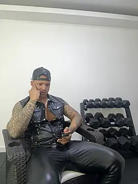 master_leather Live XXX-Chat