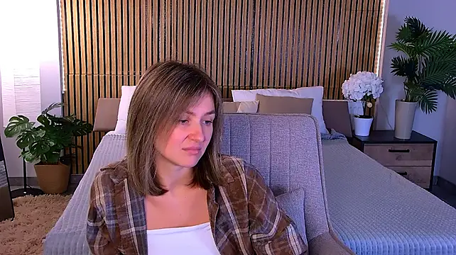 XXX chat uživo modela EmeraldGlow
