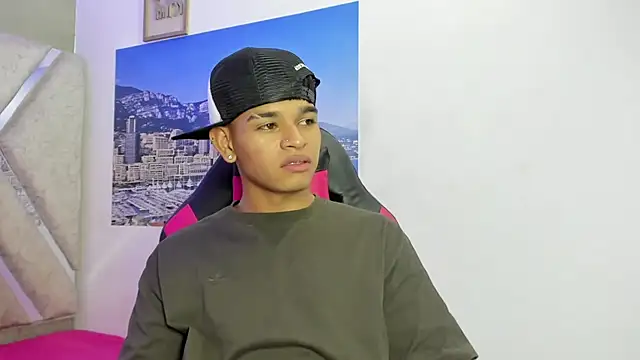 Chat +18 de nova_mitchell7 ao vivo