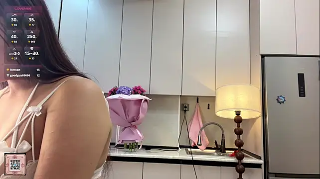 XXX chat uživo modela HeidiWillis