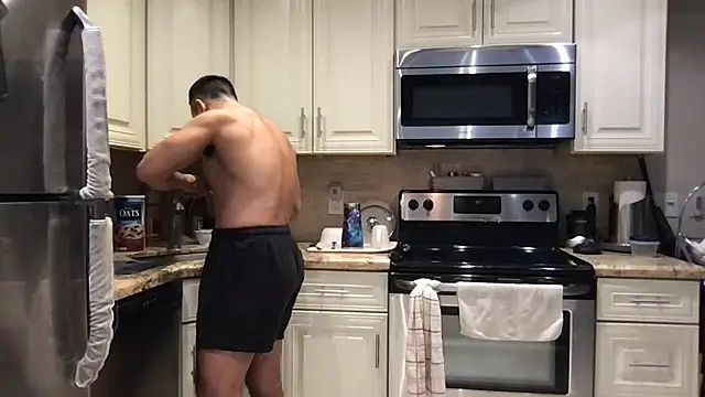 BigGuyMuscle Live XXX-chat