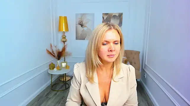 Czat XXX na żywo – AgathaKlouin