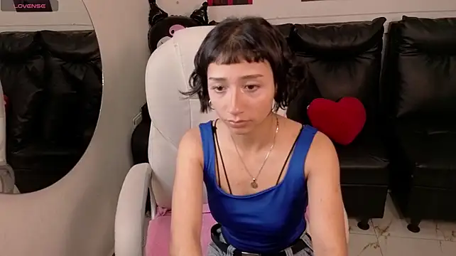 mia_bloom2: απευθείας συνομιλία ΧΧΧ
