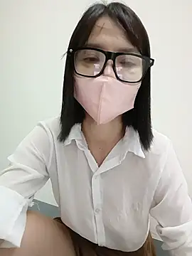 Emma_Linh Chat XXX in diretta