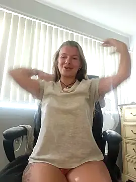 VanLifeVixenn Live XXX chat