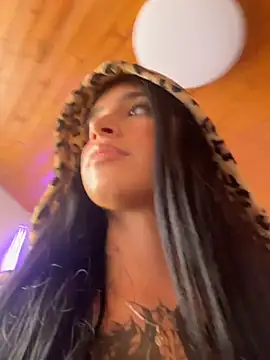 Shalom_pink17 Chat XXX in diretta