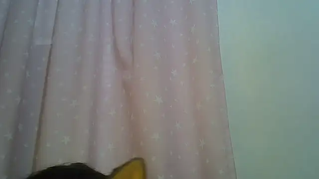 SkinnyKitten XXX чат на живо