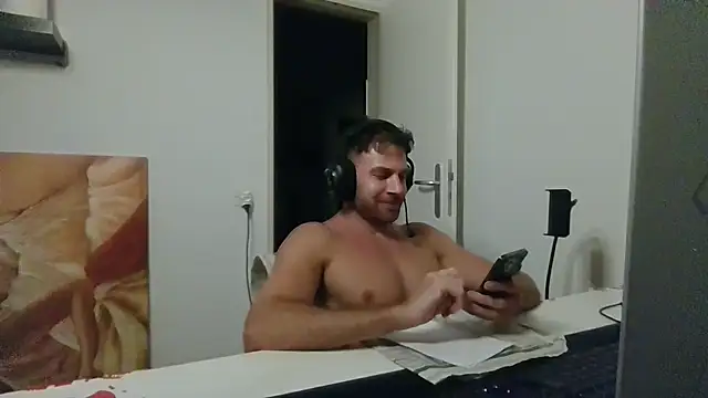 XXX chat uživo modela alpha-hunk