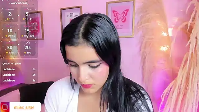 MiaaCarter_ Chat XXX in diretta