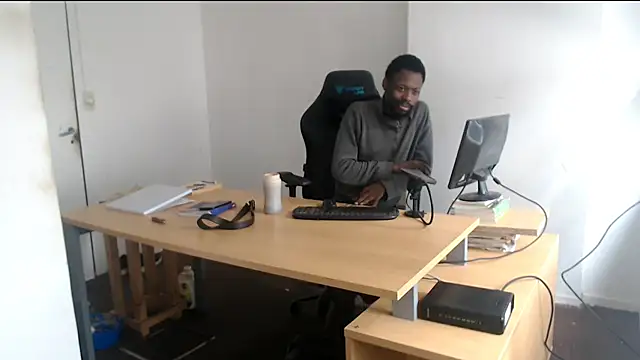XXX chat uživo modela Mastertopdome