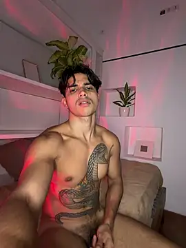 David_Tresh5 Adlı Modelin Canlı XXX Sohbeti