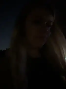 HarrietDart – Naživo XXX chat