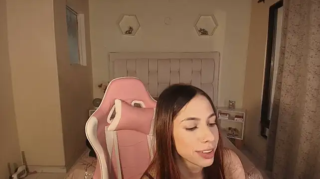 shanakendal2's Live XXX Chat