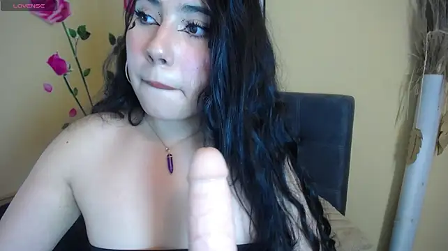 XXX chat uživo modela DaisyMoon_