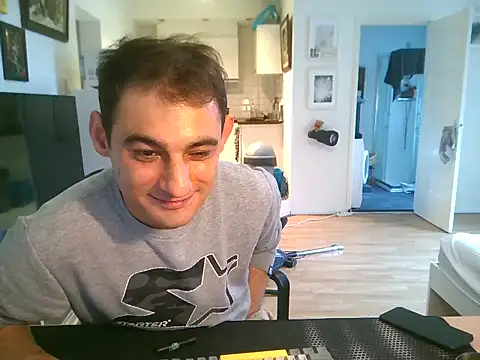 mihaimichael Chat XXX live