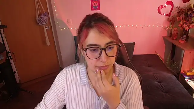 Онлайн чат XXX Miacatsito3
