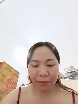 Show modela Xia-feng na web-kameri
