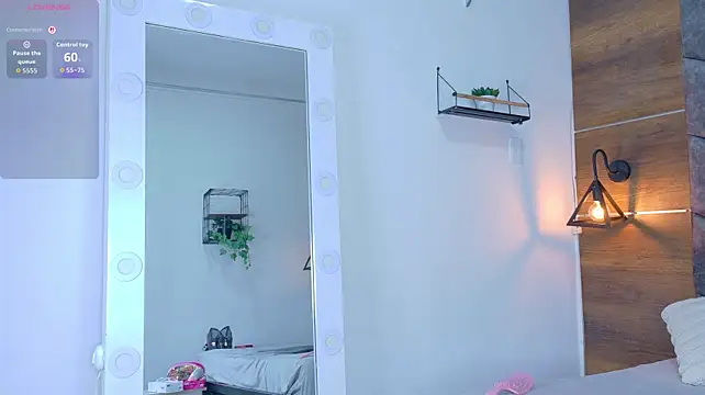 AnnieRouse__ 라이브 XXX 채팅