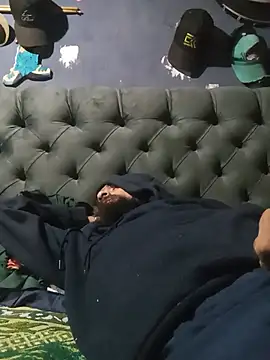 Živý XXX chat Hairy_mannn2