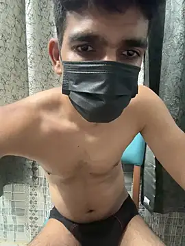 Naughtytomboy78 XXX чат на живо