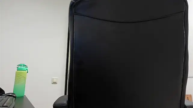 Richard_Dullas Chat XXX in diretta