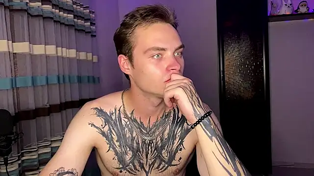 XXX chat uživo modela ErnestTarlet
