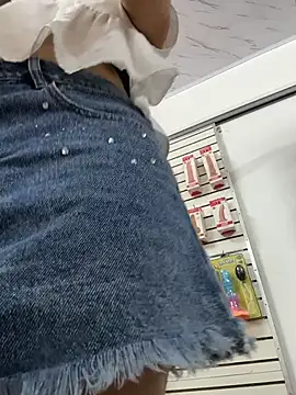 Chat +18 de ariferrero ao vivo